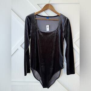 NWT Old Navy Long Sleeve Square Neck Velvet Bodysuit Dark Grey Size Large
